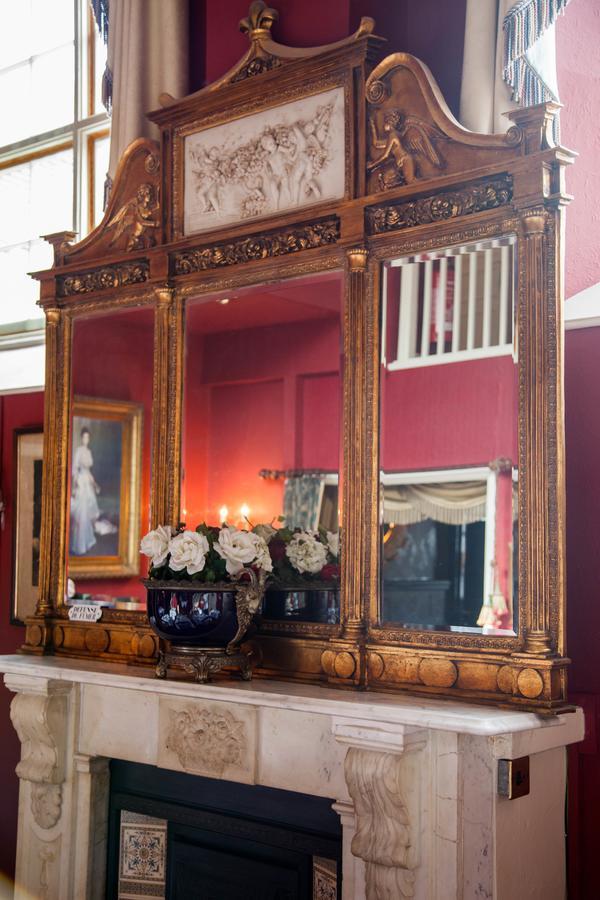Jeakes House Bed & Breakfast Rye Exterior photo A mirror